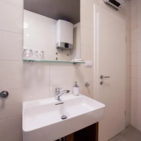 Luxury Silente Bacvice 1 Guest house 4*