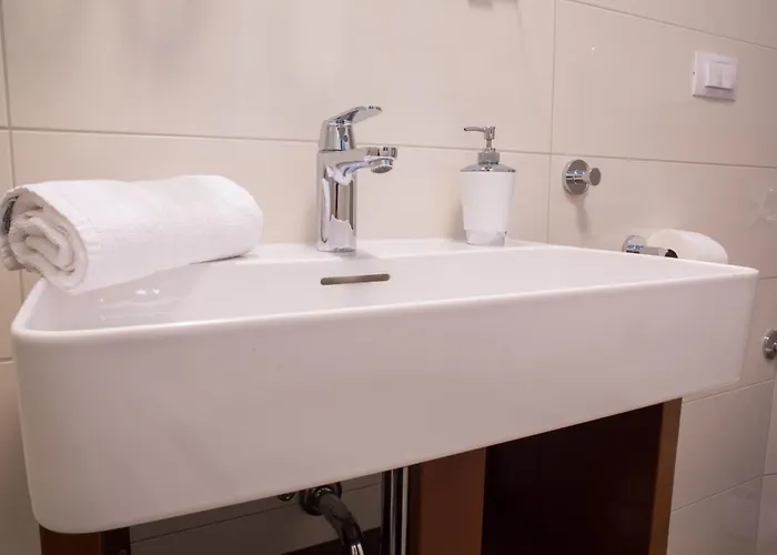 Luxury Silente Bacvice 1 Πανσιόν 4*