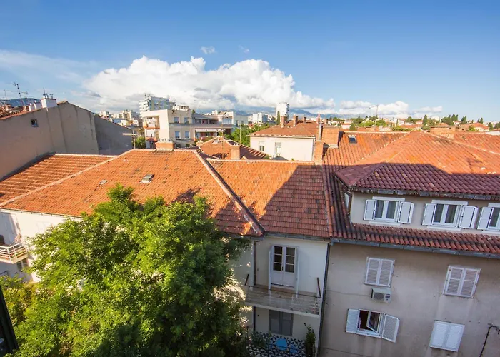 Πανσιόν Luxury Silente Bacvice 1 Σπλιτ