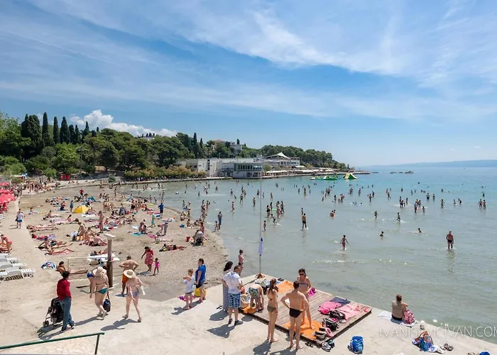 Πανσιόν Luxury Silente Bacvice 1