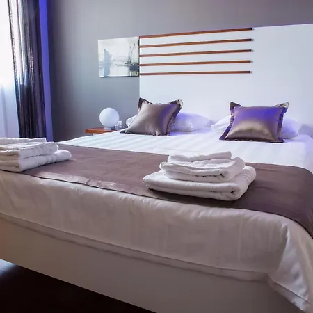 بيت ضيافة Luxury Silente Bacvice 1 سبليت